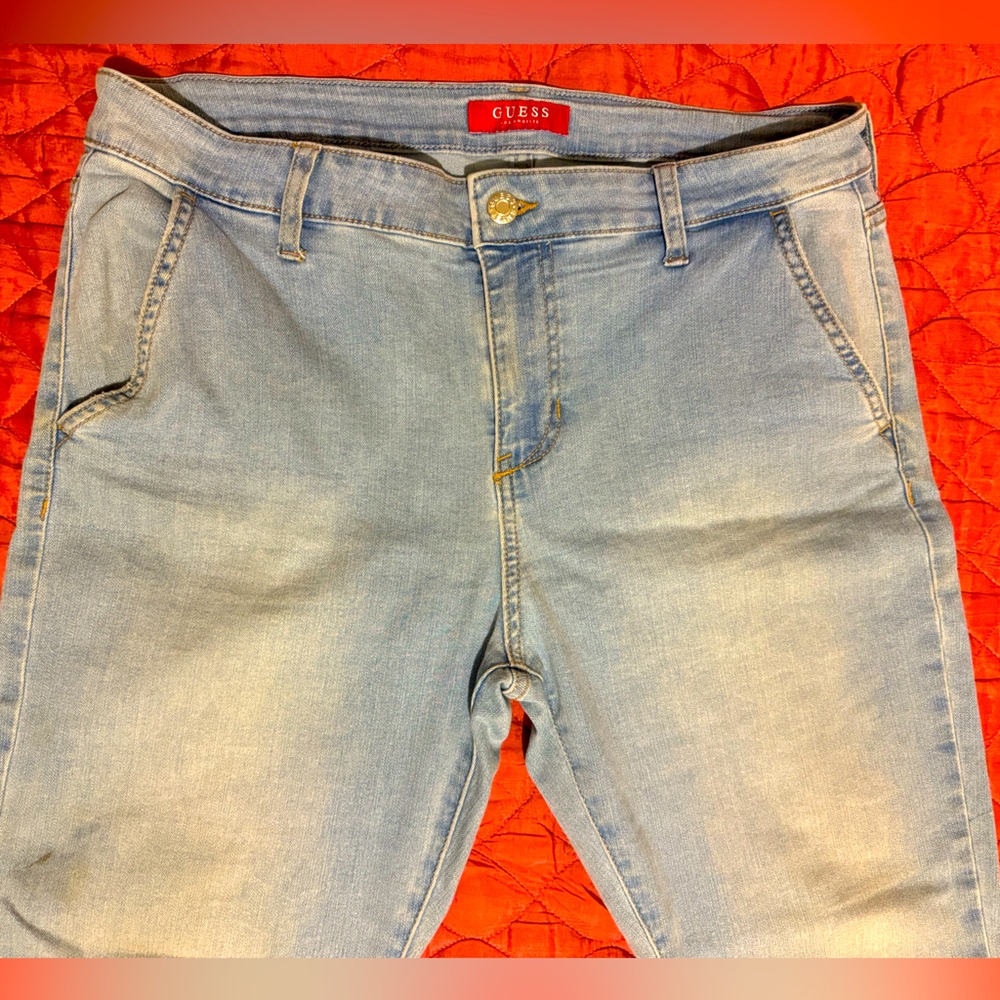 ❤️NWOT GUESS❤️WOMEN’S JEANS❤️SIZE L❤️
